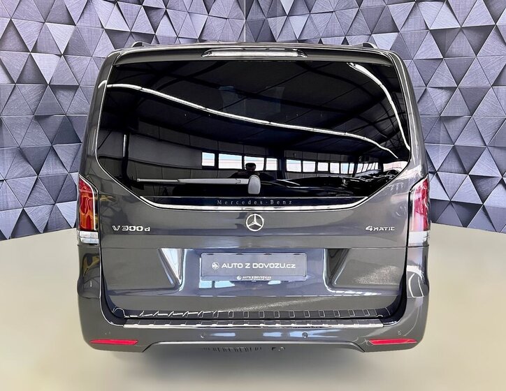 Mercedes-Benz Třídy V Kombi 2,0 l 174 kw