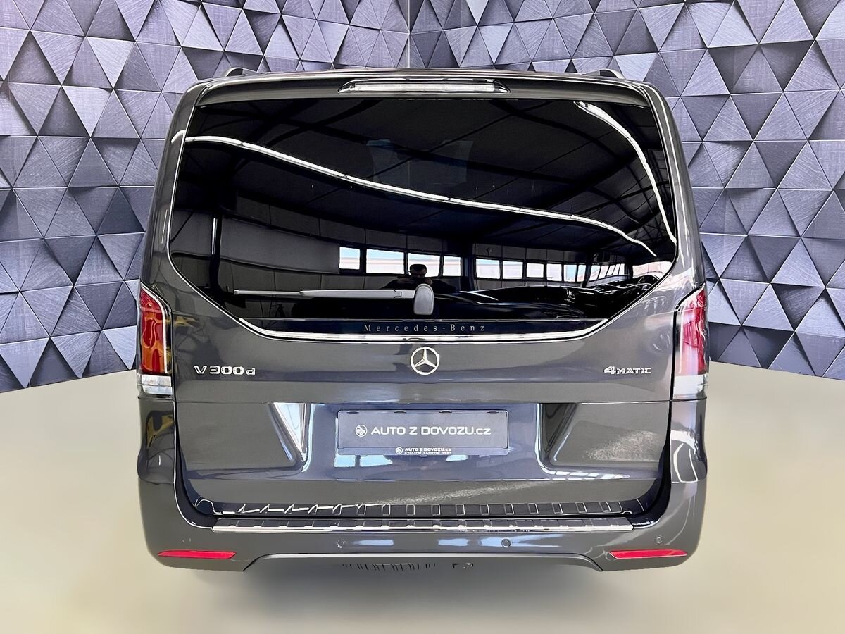Mercedes-Benz Třídy V Kombi 2,0 l 174 kw