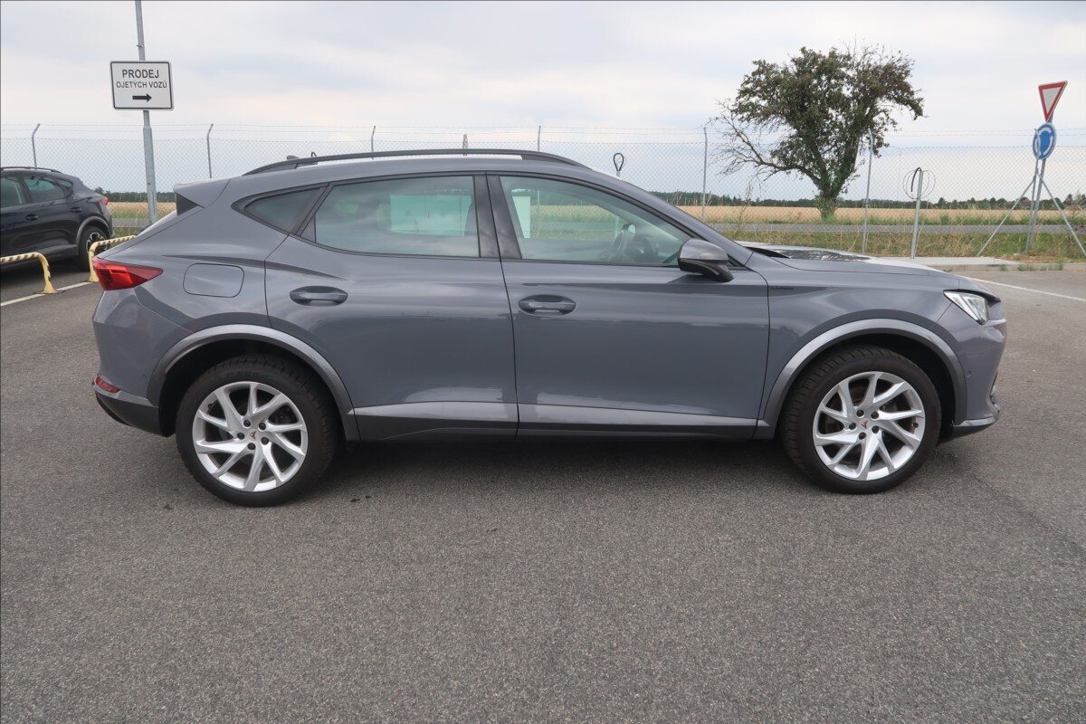 Cupra Formentor SUV / Terénní 1,5 l 110 kw
