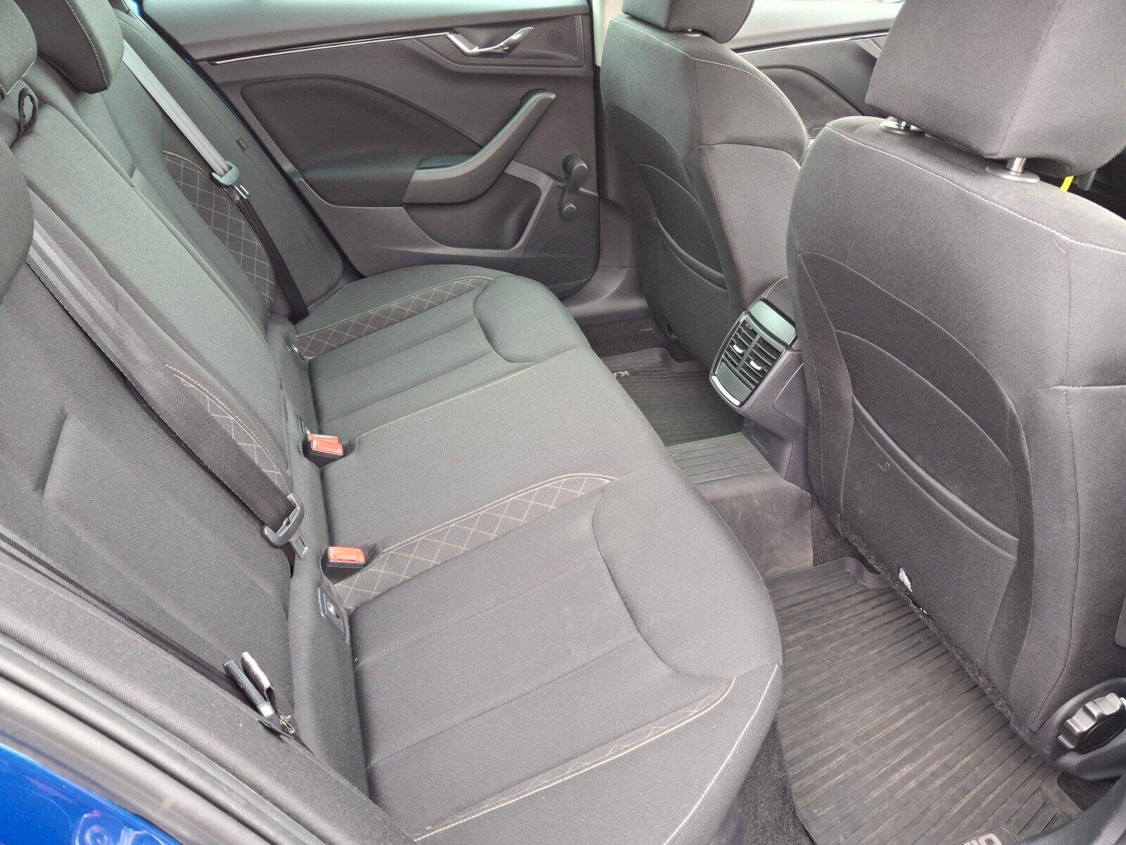 Škoda Kamiq Hatchback 999,0 81 kw