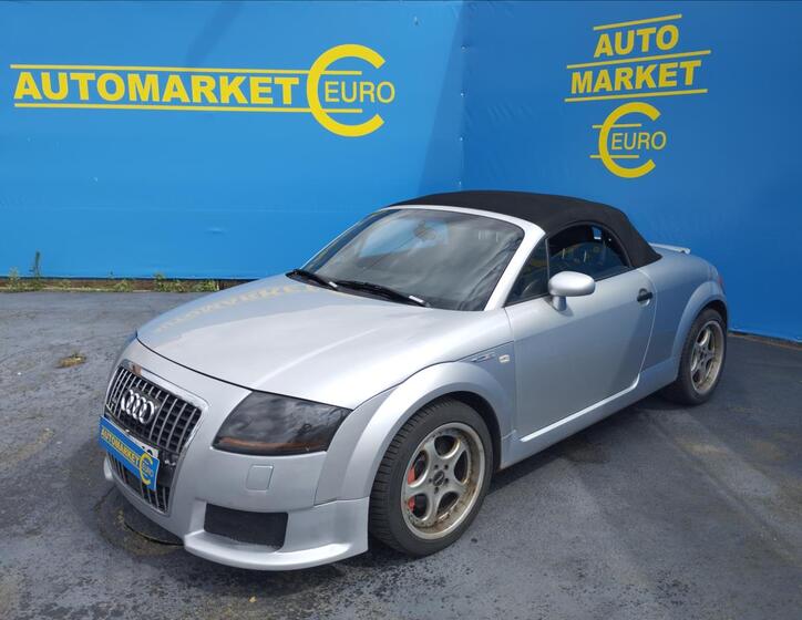Audi TT 1