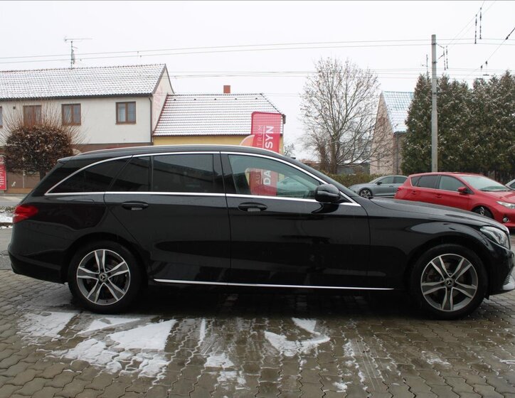 Mercedes-Benz Třídy C 3