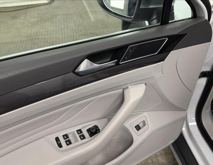 Volkswagen Passat 31