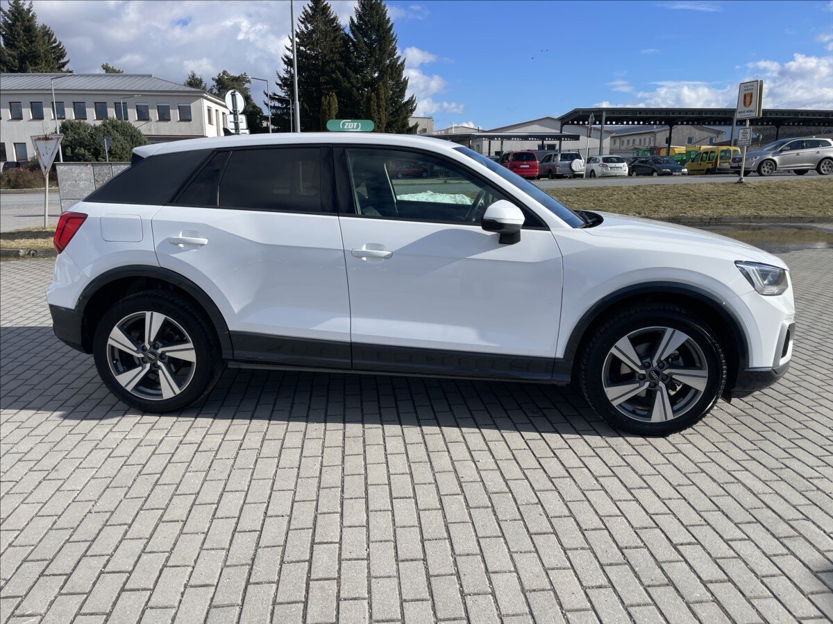 Audi Q2 SUV / Terénní 1,5 l 110 kw