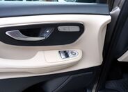 Mercedes-Benz Třídy V 15