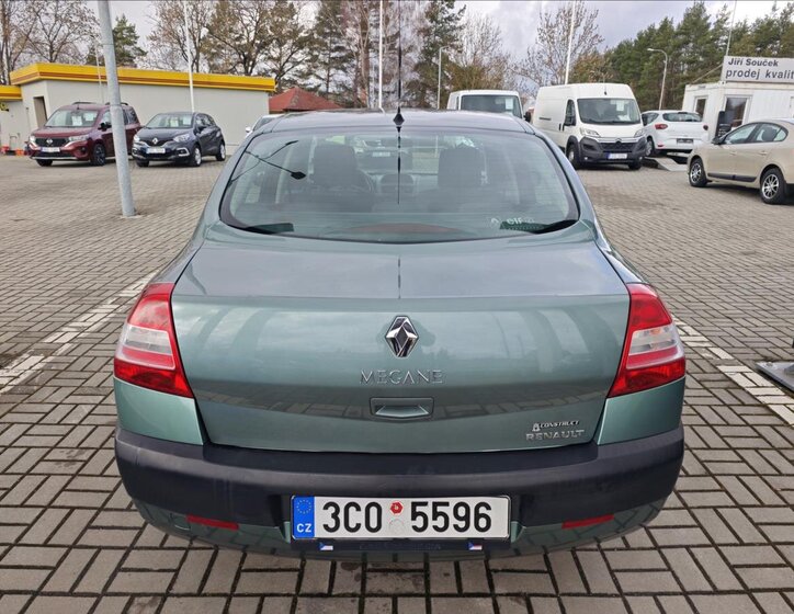 Renault Mégane Sedan / Limuzína 1,4 l 72 kw