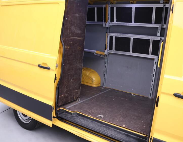 Volkswagen Crafter 16