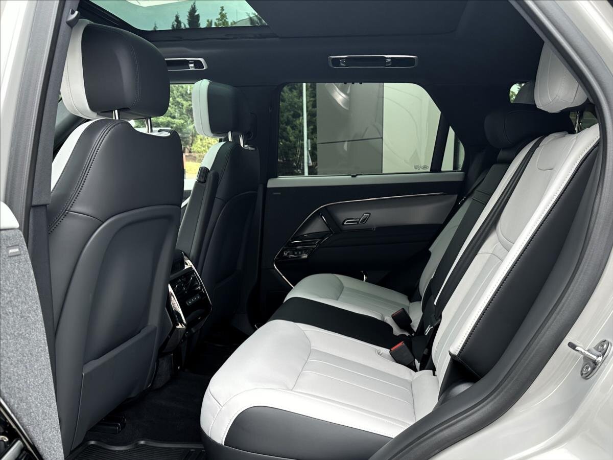 Land Rover Range Rover Sport SUV 3,0 l 338 kw