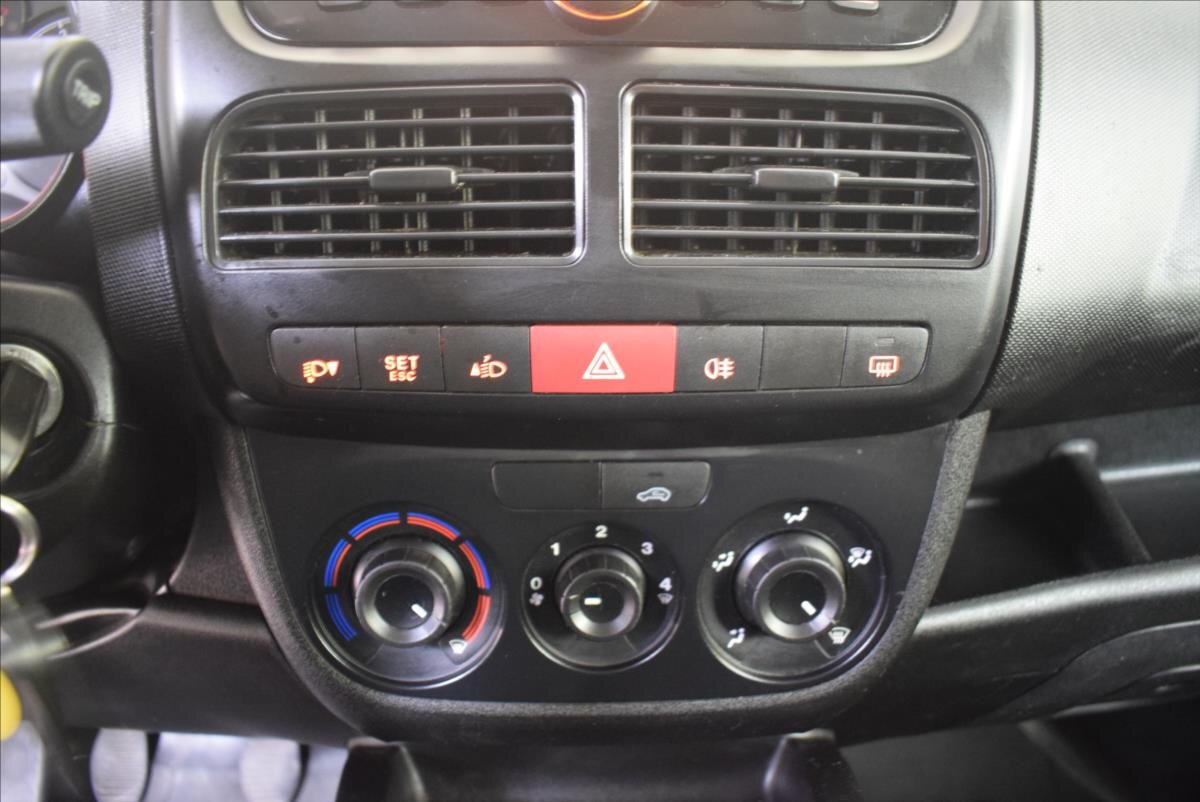 Opel Combo Ostatní 1,2 l 66 kw