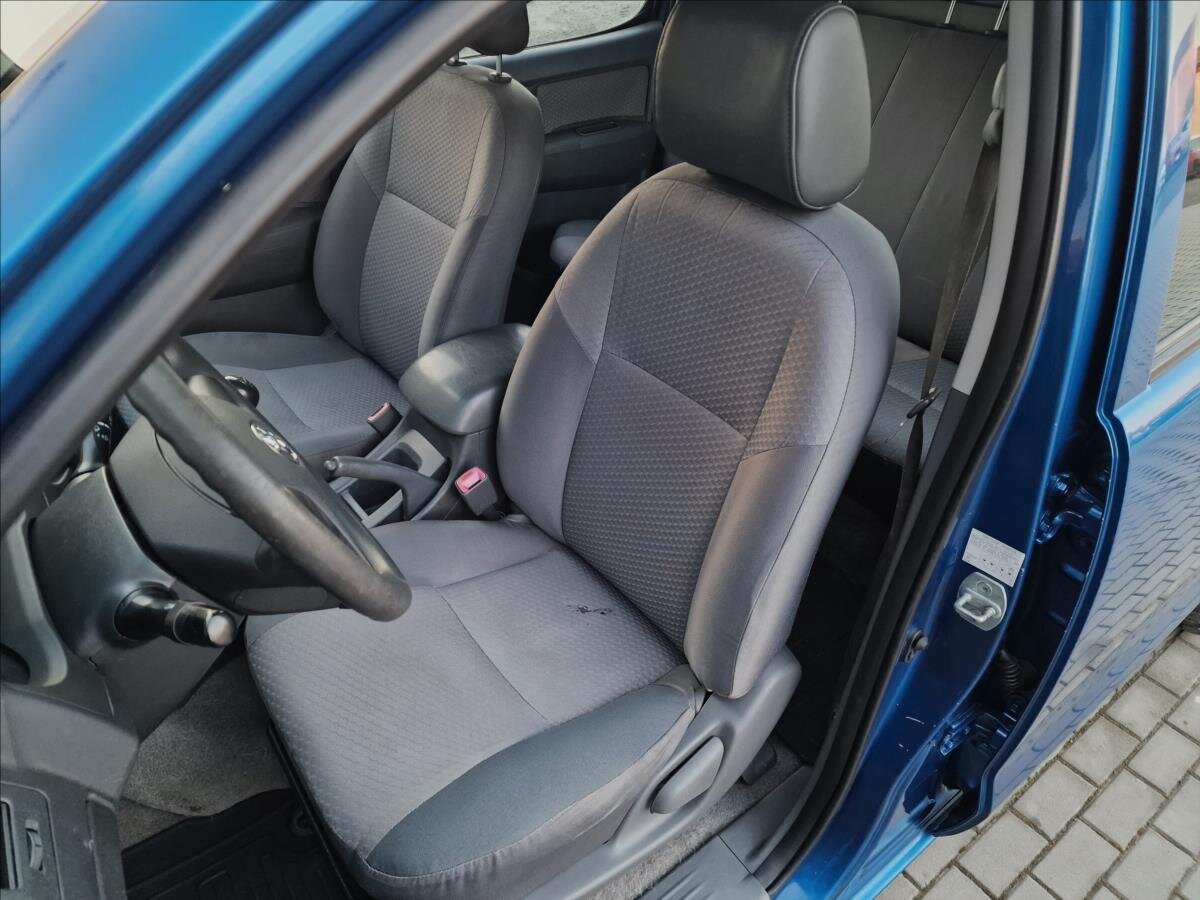 Toyota Hilux Pick-up 2,5 l 106 kw