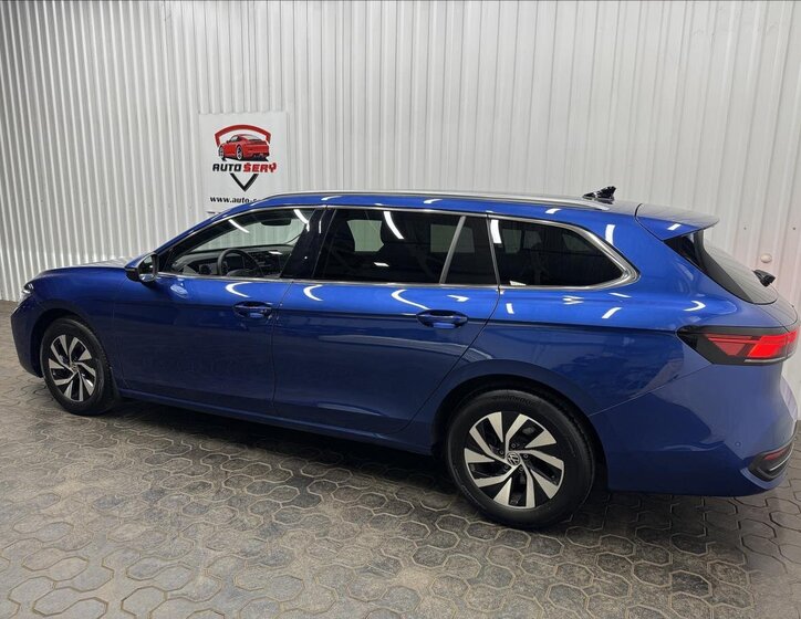 Volkswagen Passat Kombi 1,5 l 110 kw