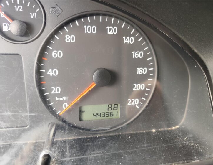 Volkswagen Caravelle Kombi 2,5 l 96 kw