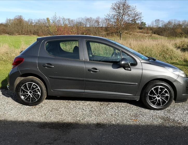 Peugeot 207 35