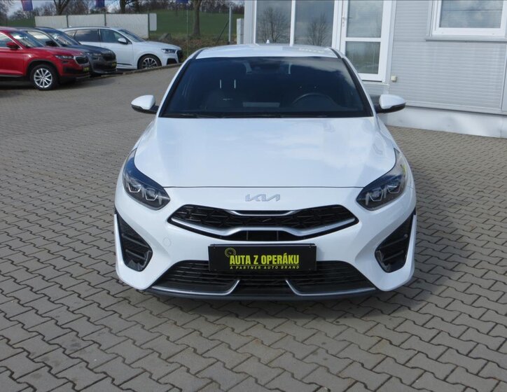 KIA ProCeed Kombi 1,5 l 117 kw