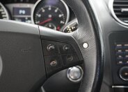 Mercedes-Benz Třídy M SUV 6,2 l 375 kw