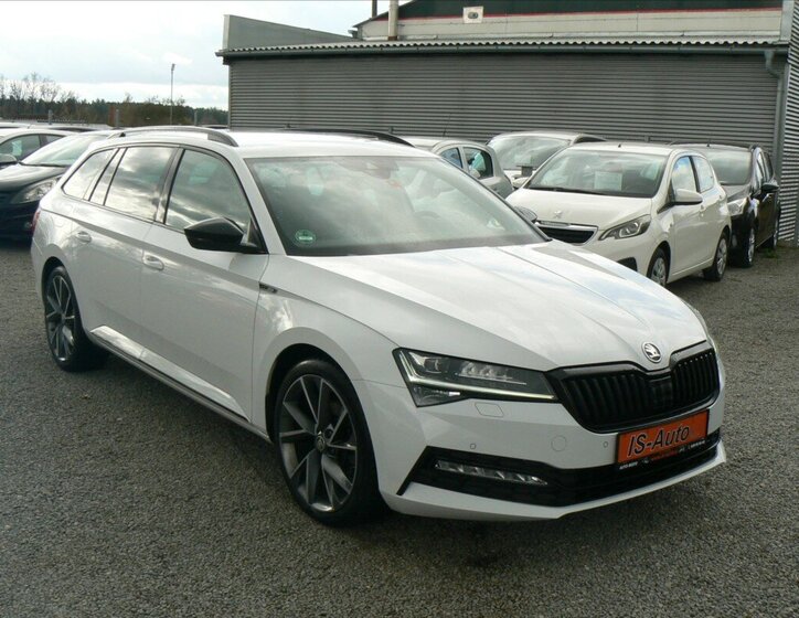 Škoda Superb Kombi 2,0 l 140 kw