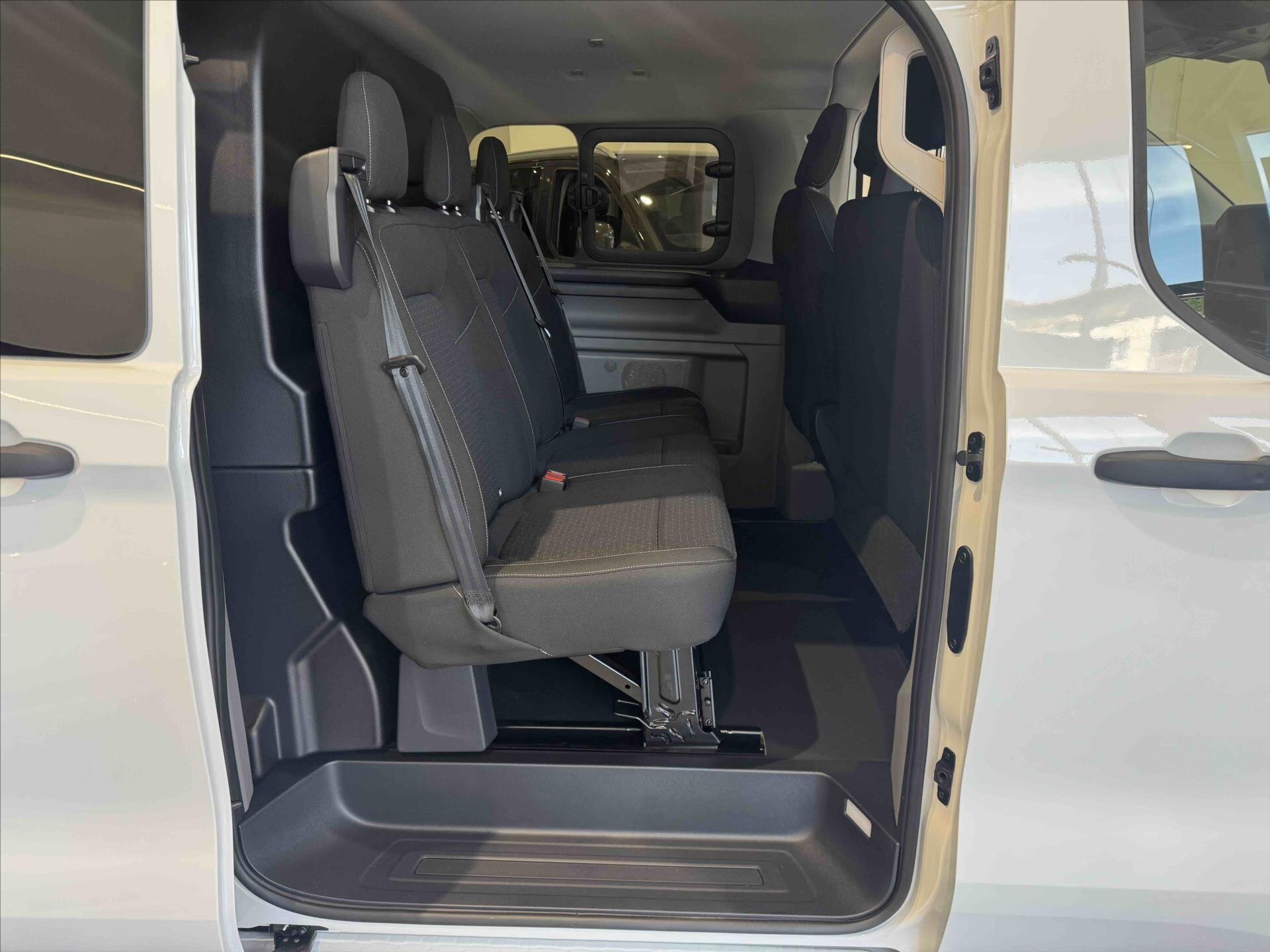 Ford Transit Custom Kombi 2,0 l 110 kw