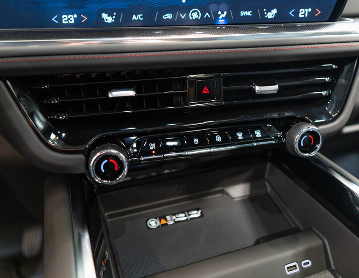 Chevrolet Tahoe SUV / Terénní 6,2 l 313 kw