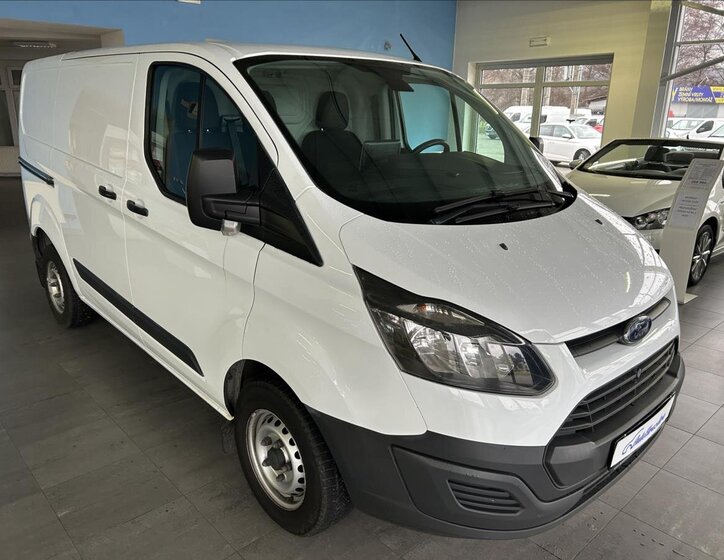 Ford Transit Custom 1