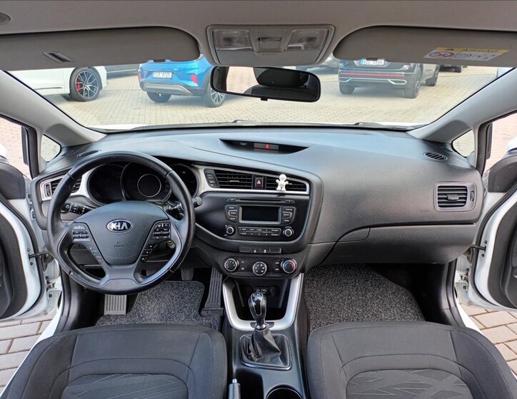 KIA Ceed Hatchback 1,4 l 73 kw