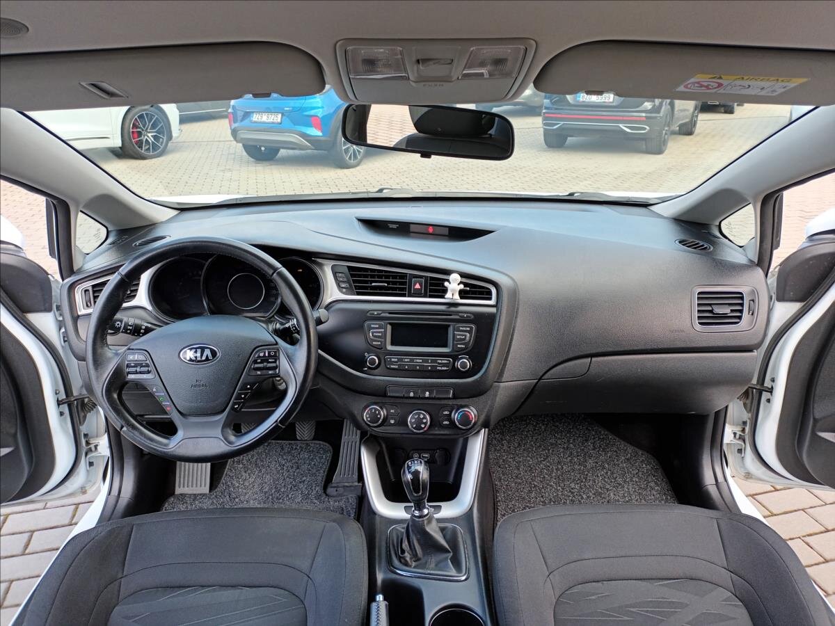 KIA Ceed Hatchback 1,4 l 73 kw