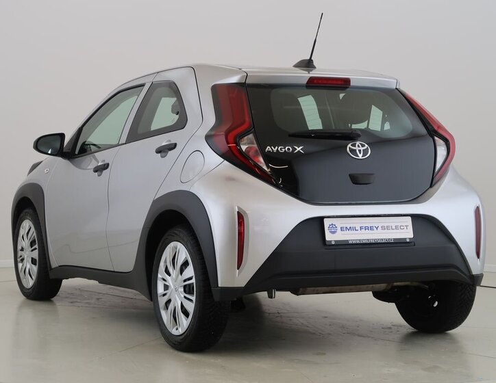 Toyota Aygo Hatchback 998,0 53 kw