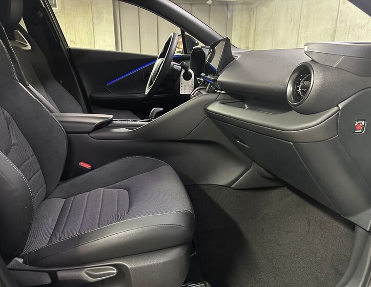 Toyota C-HR Hatchback 1,8 l 90 kw