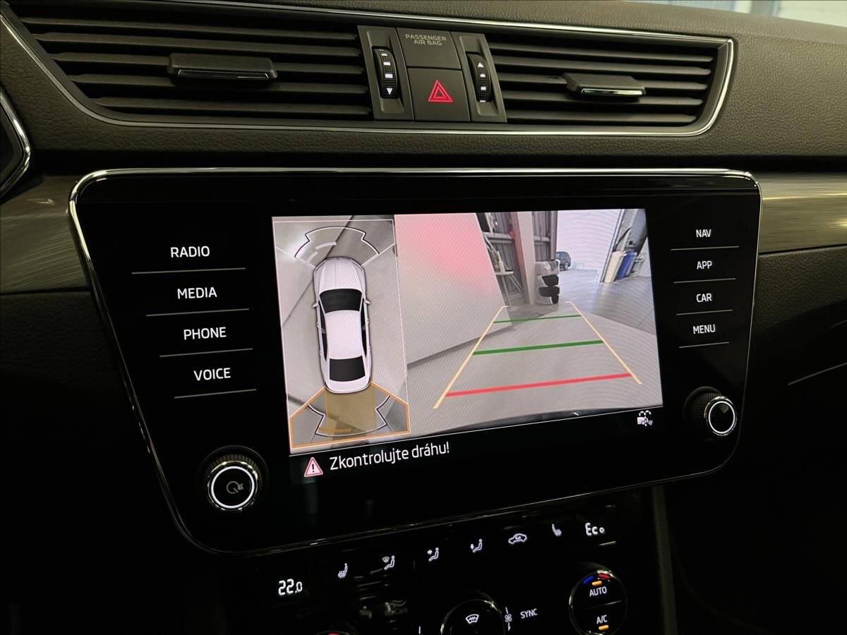 Škoda Superb Liftback 1,4 l 160 kw