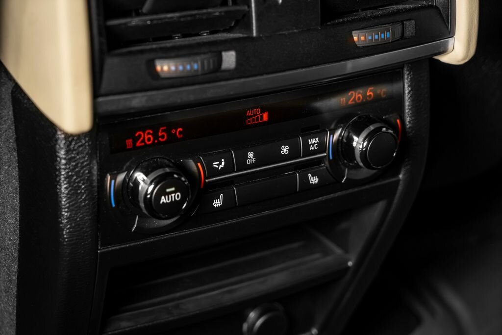 BMW X6 SUV / Terénní 3,0 l 280 kw