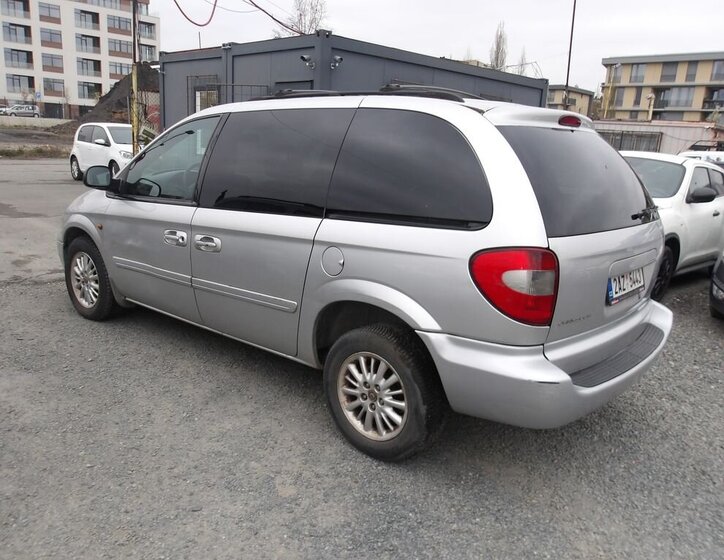 Chrysler Voyager MPV 2,5 l 105 kw
