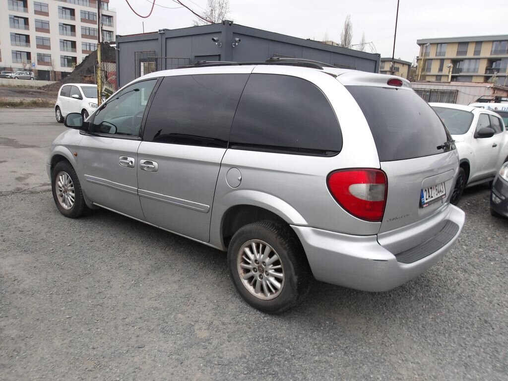 Chrysler Voyager MPV 2,5 l 105 kw