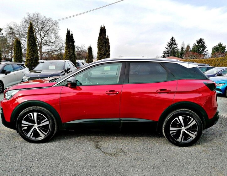 Peugeot 3008 SUV / Terénní 1,2 l 96 kw