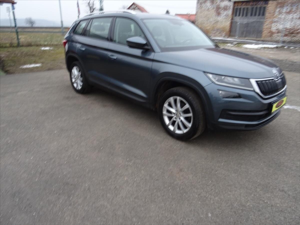 Škoda Kodiaq SUV / Terénní 1,5 l 110 kw