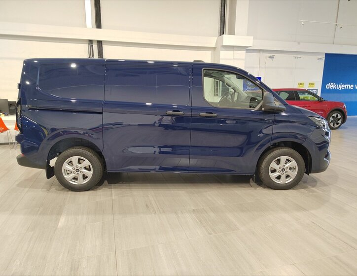 Ford Transit Custom Skříň 2,0 l 100 kw