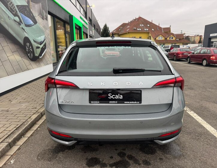 Škoda Scala Hatchback 1,5 l 110 kw