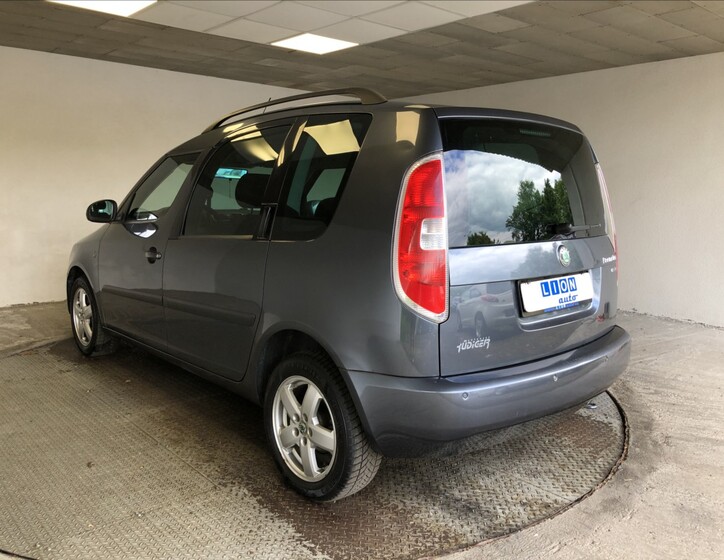 Škoda Roomster 5
