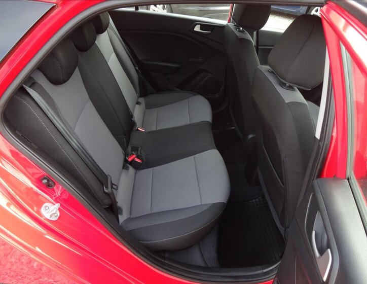 Hyundai i20 Hatchback 1,2 l 55 kw