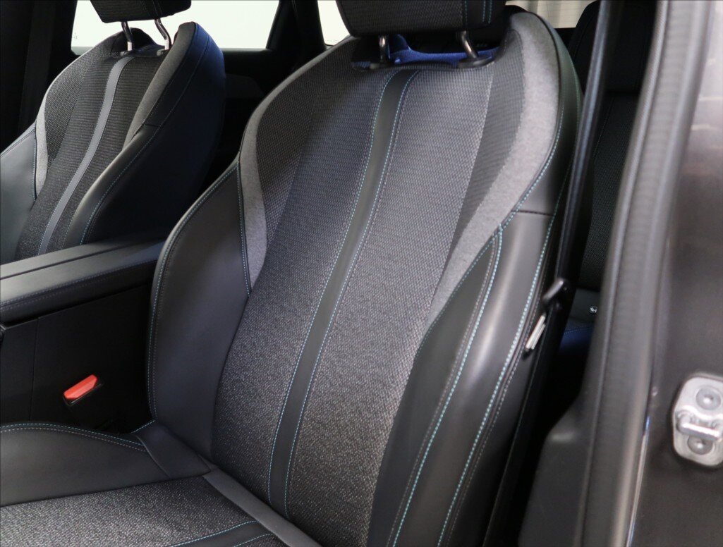 Peugeot 308 Kombi 1,5 l 96 kw