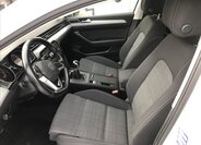 Volkswagen Passat Sedan / Limuzína 1,5 l 110 kw