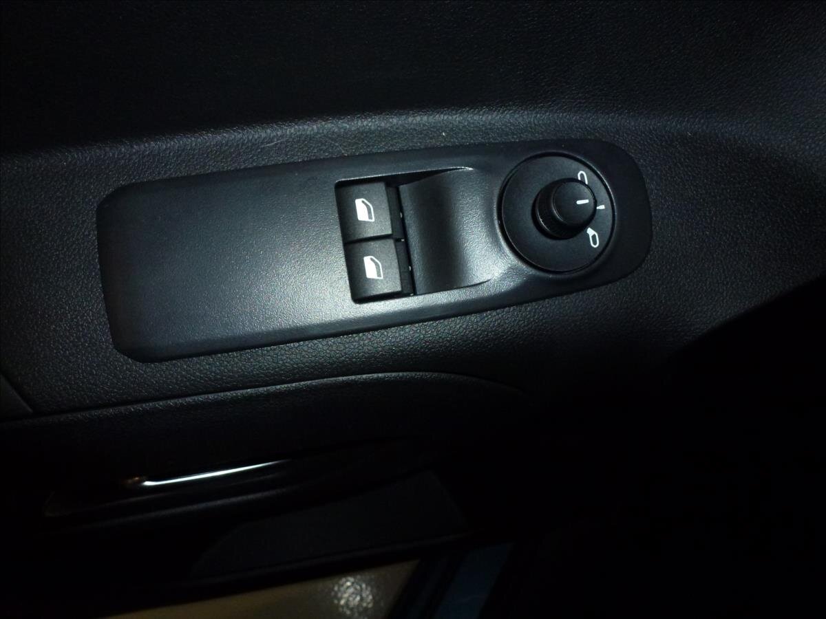 Citroën Berlingo MPV 1,5 l 75 kw