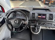 Volkswagen Caravelle 13