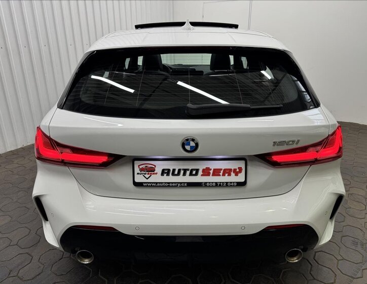 BMW Řada 1 Hatchback 2,0 l 131 kw