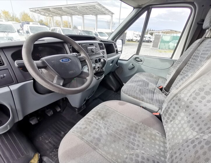 Ford Transit 6