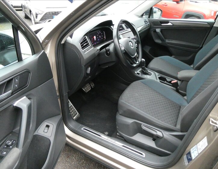 Volkswagen Tiguan SUV / Terénní 2,0 l 110 kw