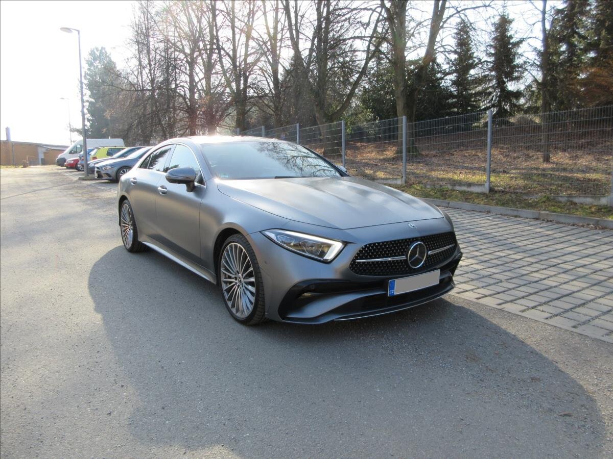 Mercedes-Benz CLS Sedan 3,0 l 270 kw
