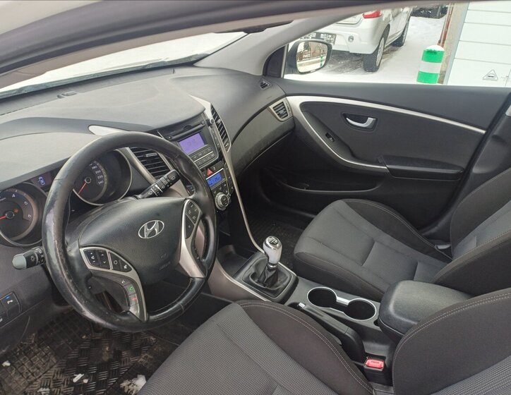 Hyundai i30 Kombi 1,6 l 81 kw