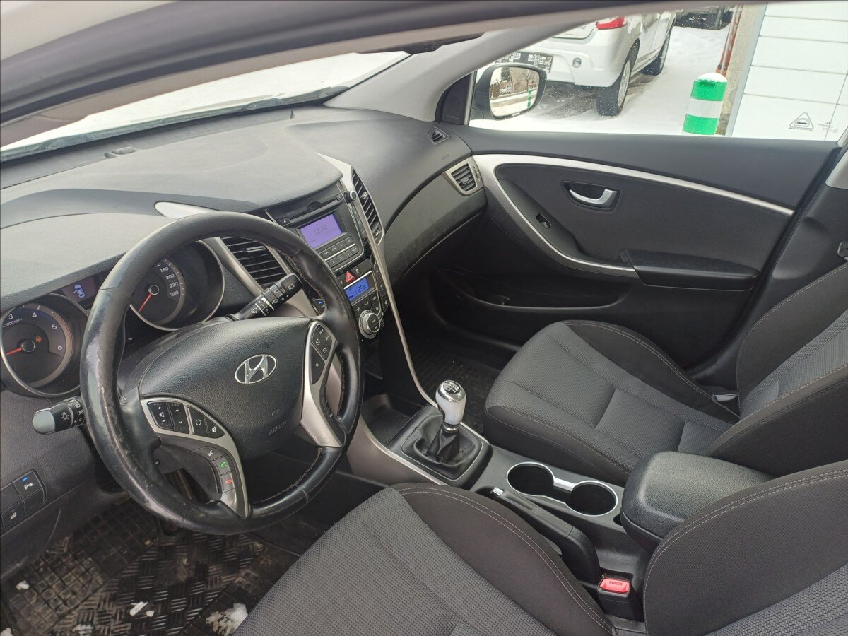 Hyundai i30 Kombi 1,6 l 81 kw