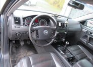 Volkswagen Touareg Kombi 2,5 l 165 kw