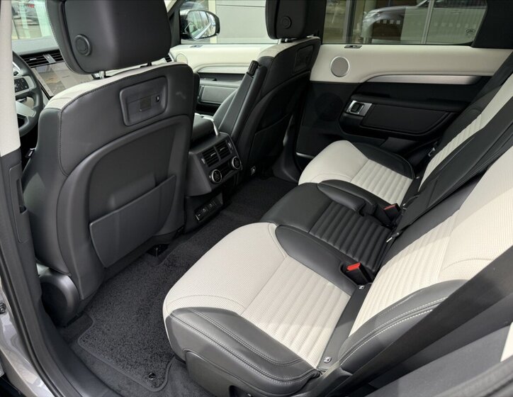 Land Rover Discovery SUV / Terénní 3,0 l 257 kw