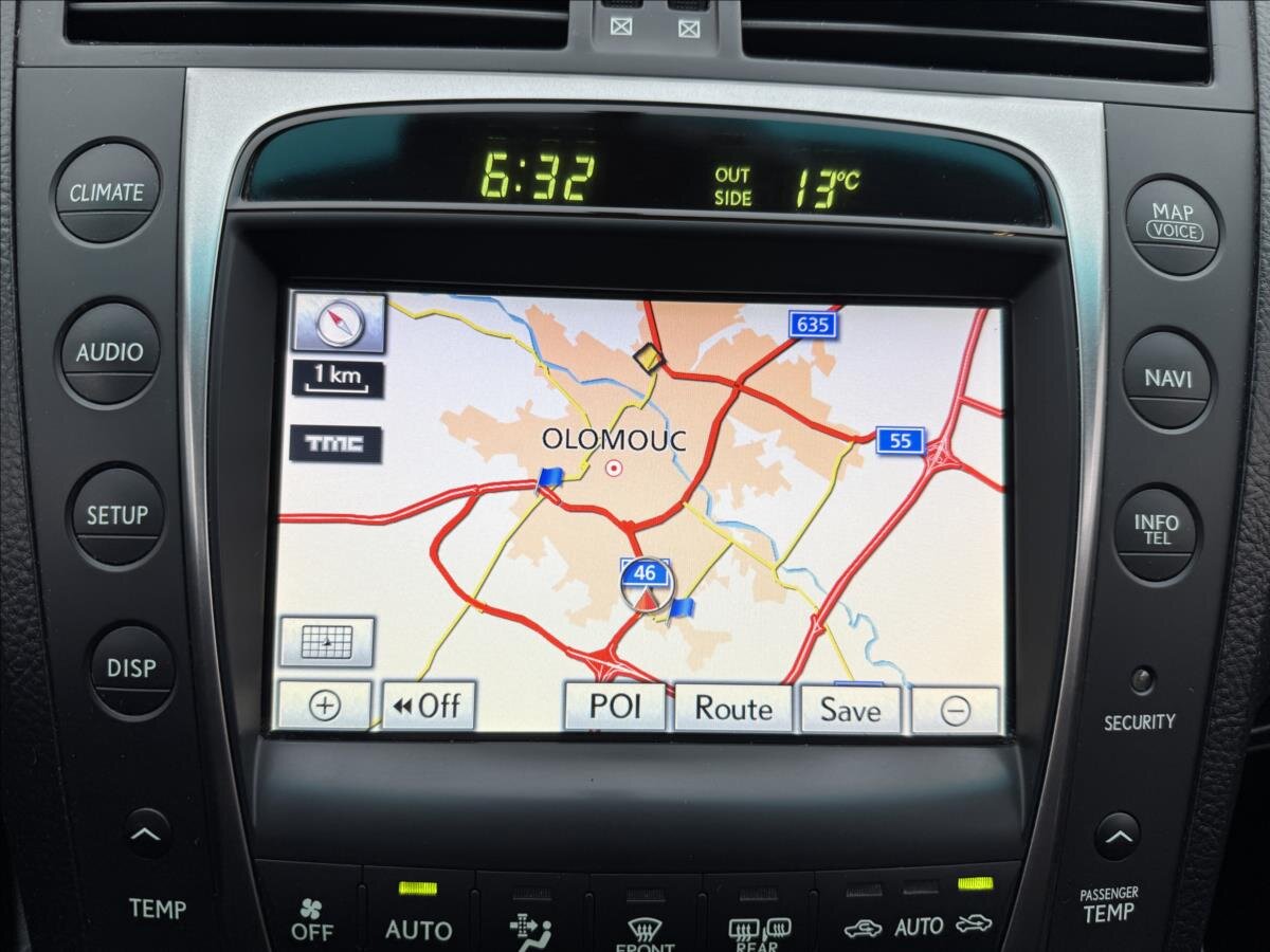 Lexus GS 300 Sedan / Limuzína 3,0 l 183 kw